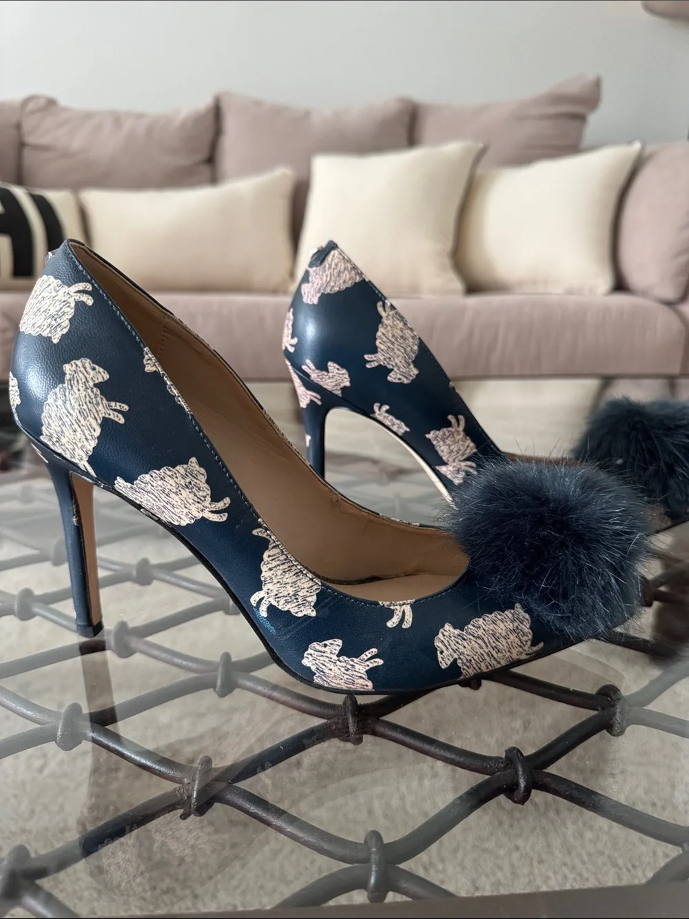 Sam Edelman giving your